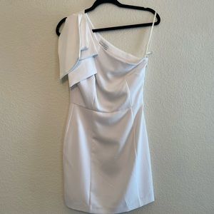 White Gianni Bini One Shoulder Mini Cocktail Dress Size 4